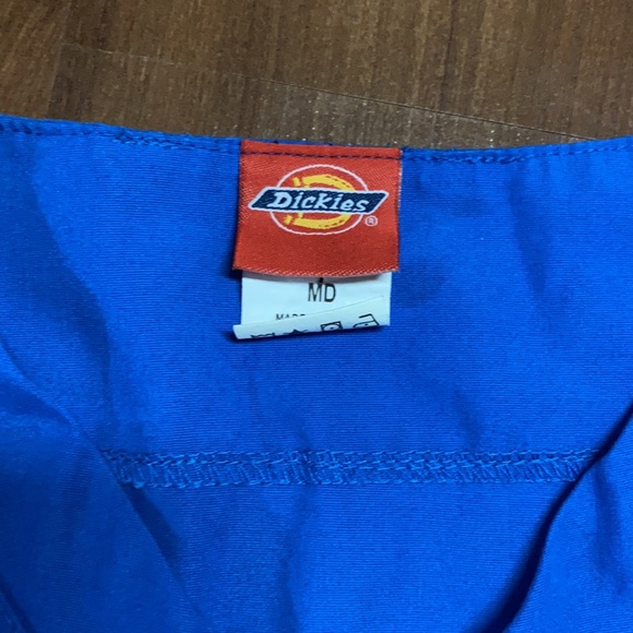 6 Hr. Sale Dickies scrub set - Picture 5 of 12
